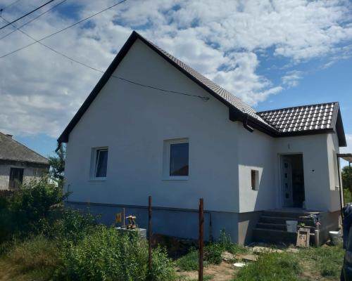 Családi ház homlokzati szigetelése